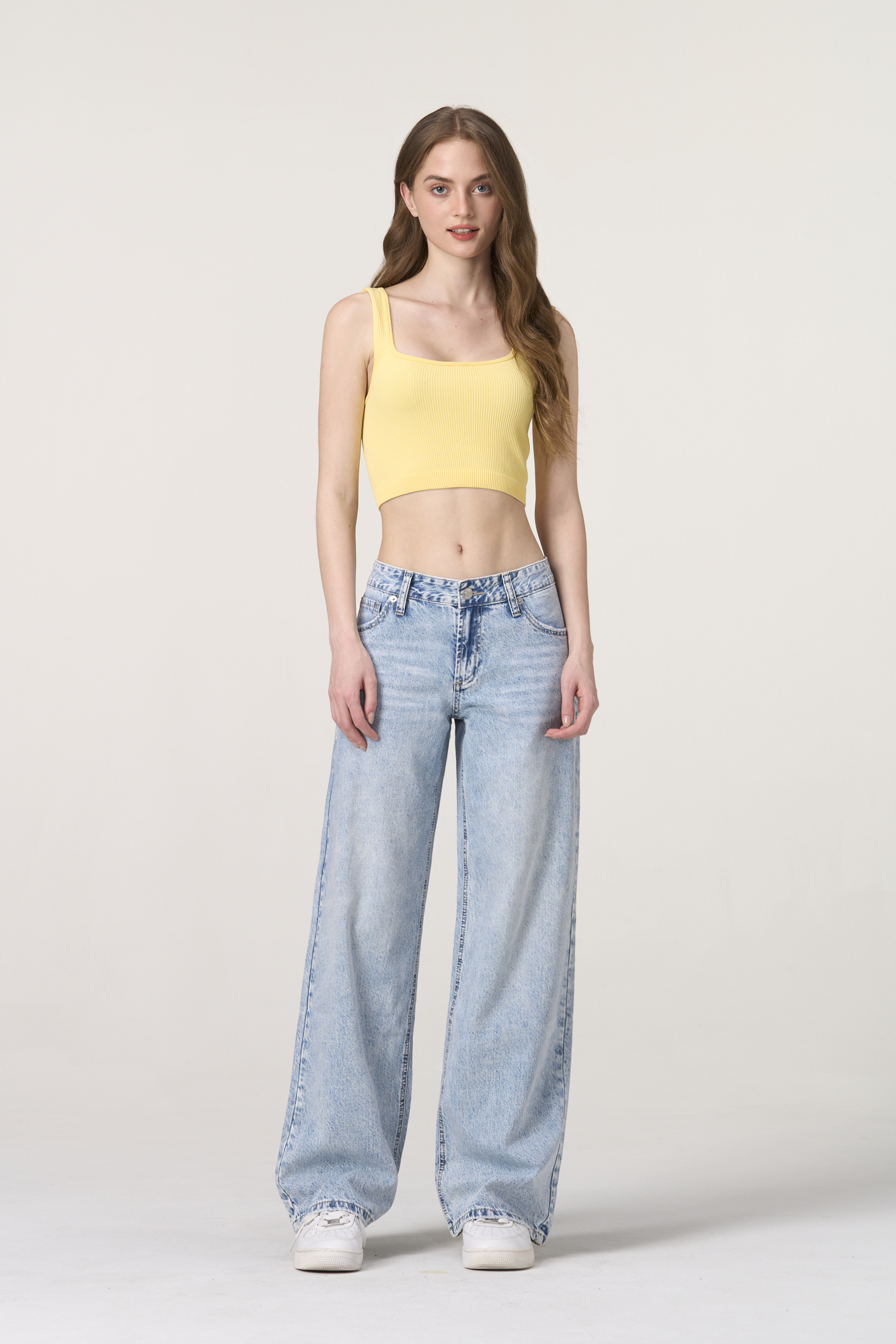 casual loose-fit denim jeans