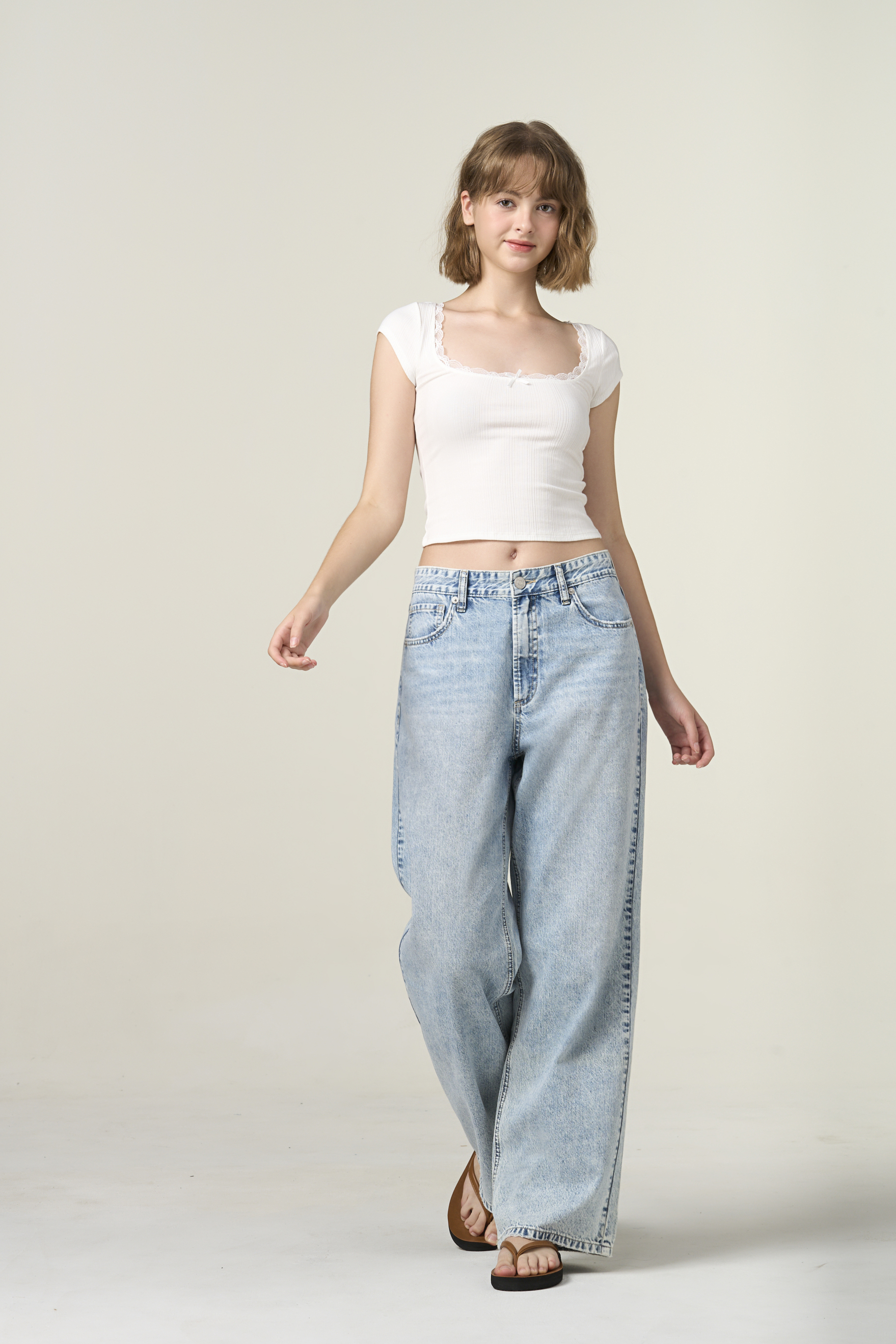 casual loose-fit denim jeans