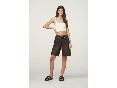 casual versatile denim shorts